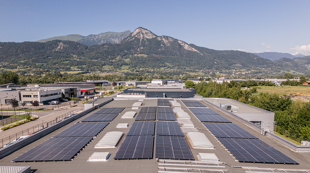 Swisstools-entreprise-engagée-panneaux-solaires Swisstools, entreprise engagée